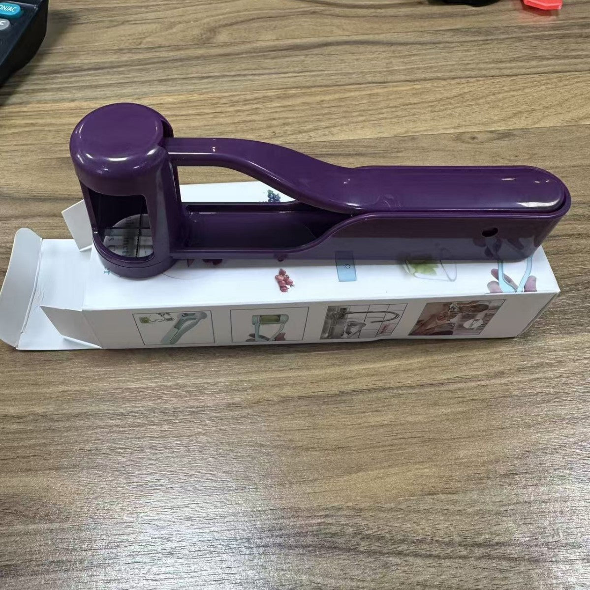 Quick Grape & Cherry Tomato Slicer – Portable Fruit Cutter for Healthy Salads & Kids' Snacks